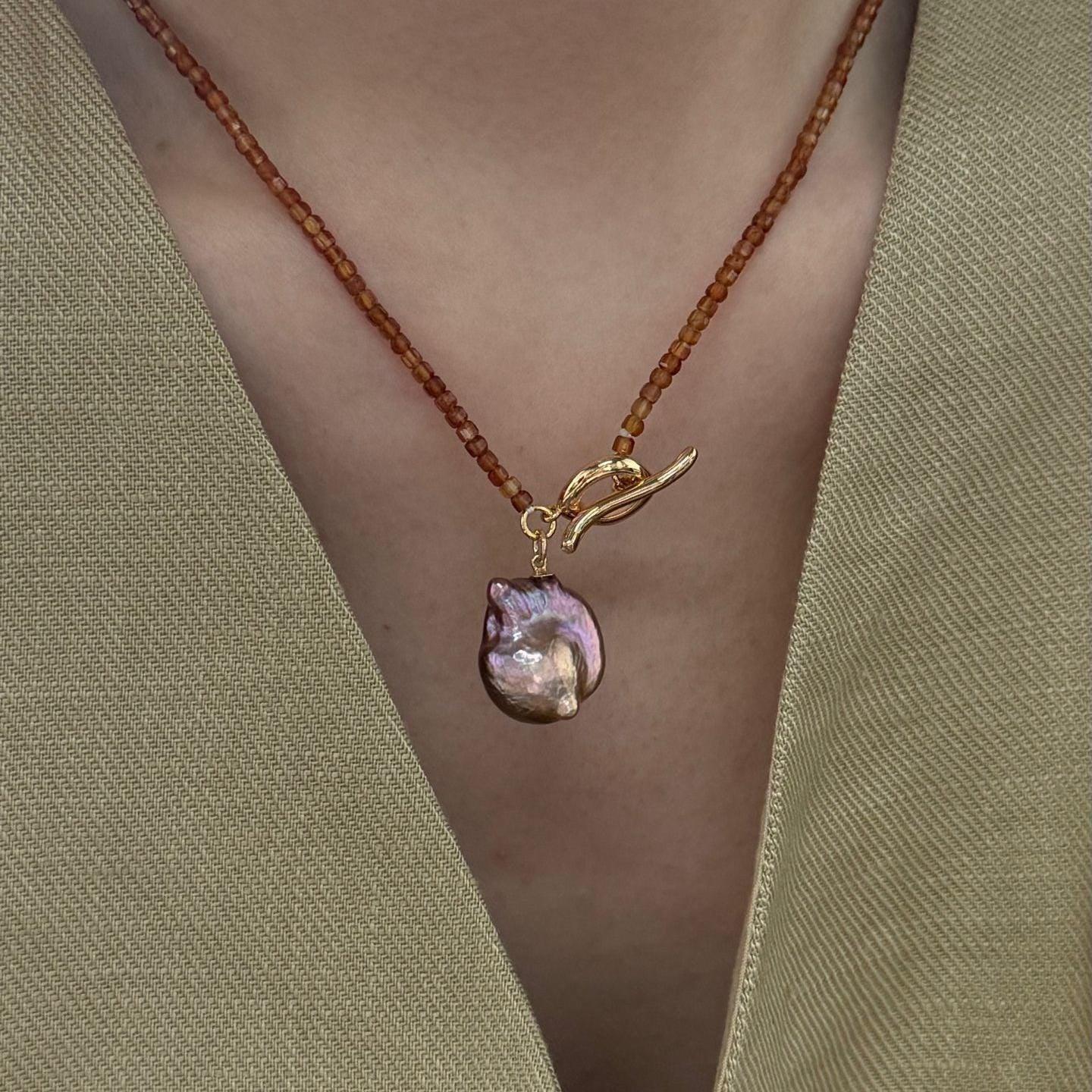 Baroque Fireball Pearl Necklace – Garnet Beads - Irregular Beauty Pearl