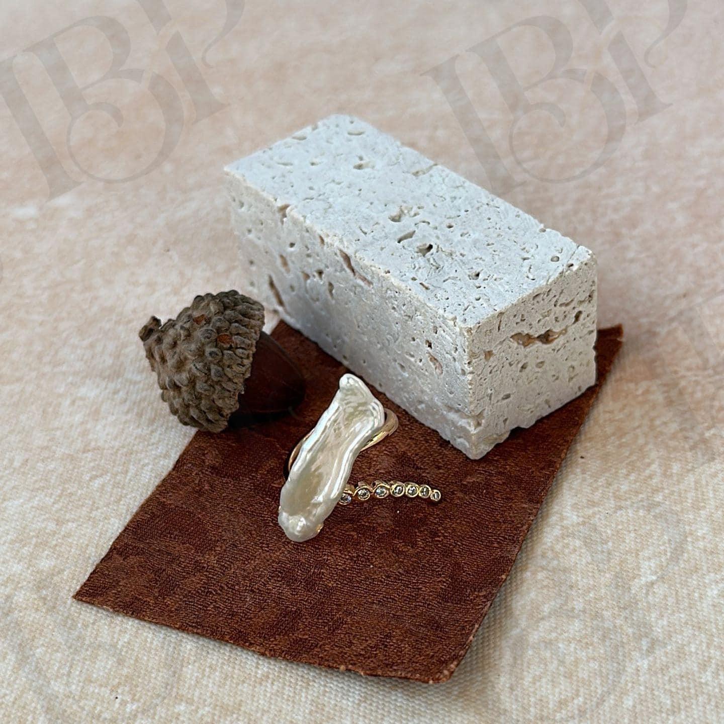 Baroque Pearl Ring – Sterling Silver CZ Band - Irregular Beauty Pearl