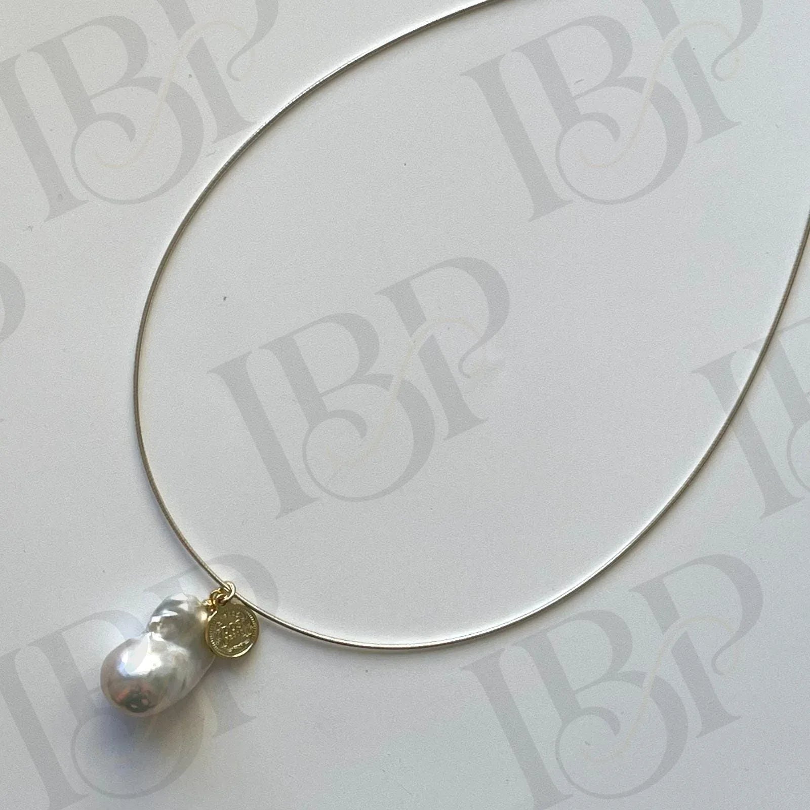 Baroque Pearl Necklace with Coin Charm - Irregular Beauty Pearl