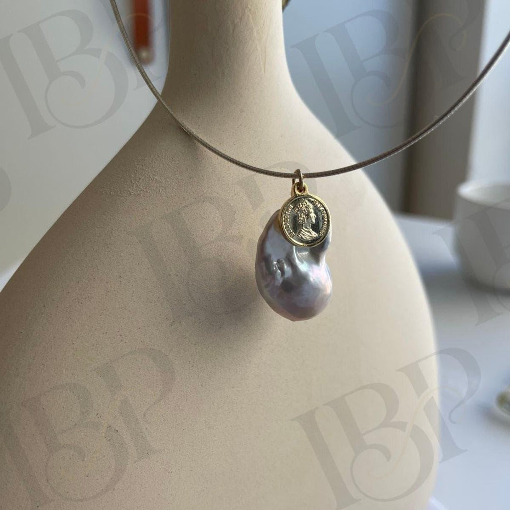 Baroque Pearl Necklace with Coin Charm - Irregular Beauty Pearl