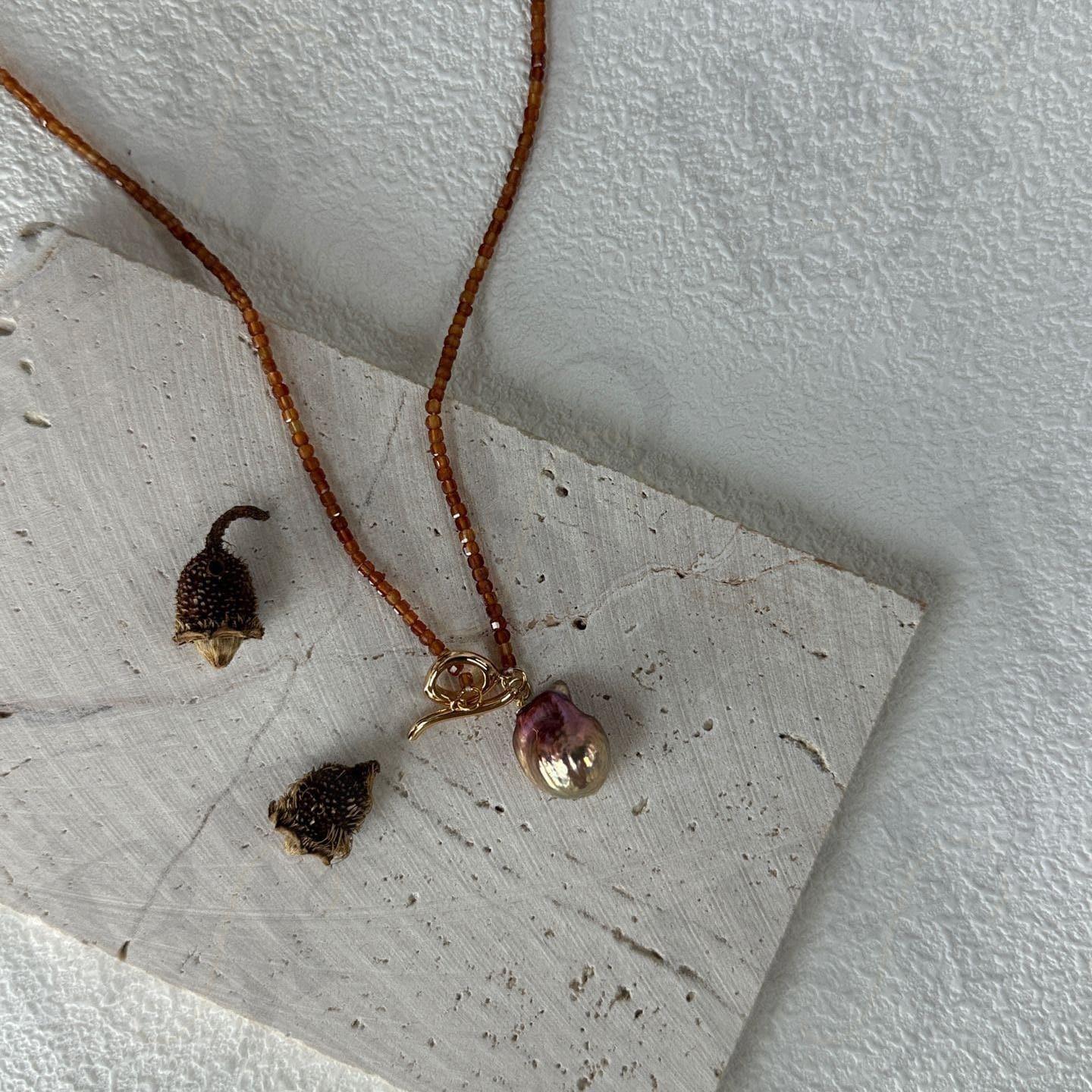 Baroque Fireball Pearl Necklace – Garnet Beads - Irregular Beauty Pearl