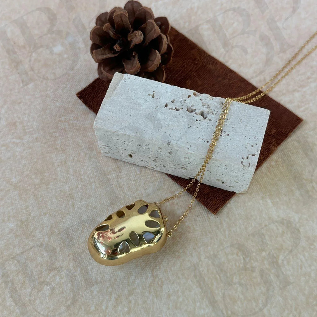 Large Baroque Pearl Necklace - 14k Gold Filled Chain - Irregular Beauty Pearl