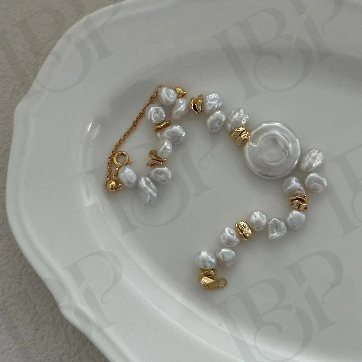 Large Disc Keshi Pearl Bracelet - Irregular Beauty Pearl
