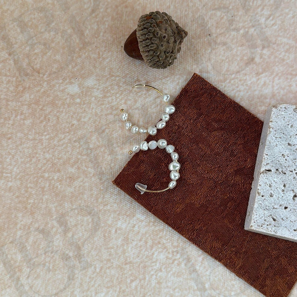 Interlocking Circle Earrings - Irregular Beauty Pearl