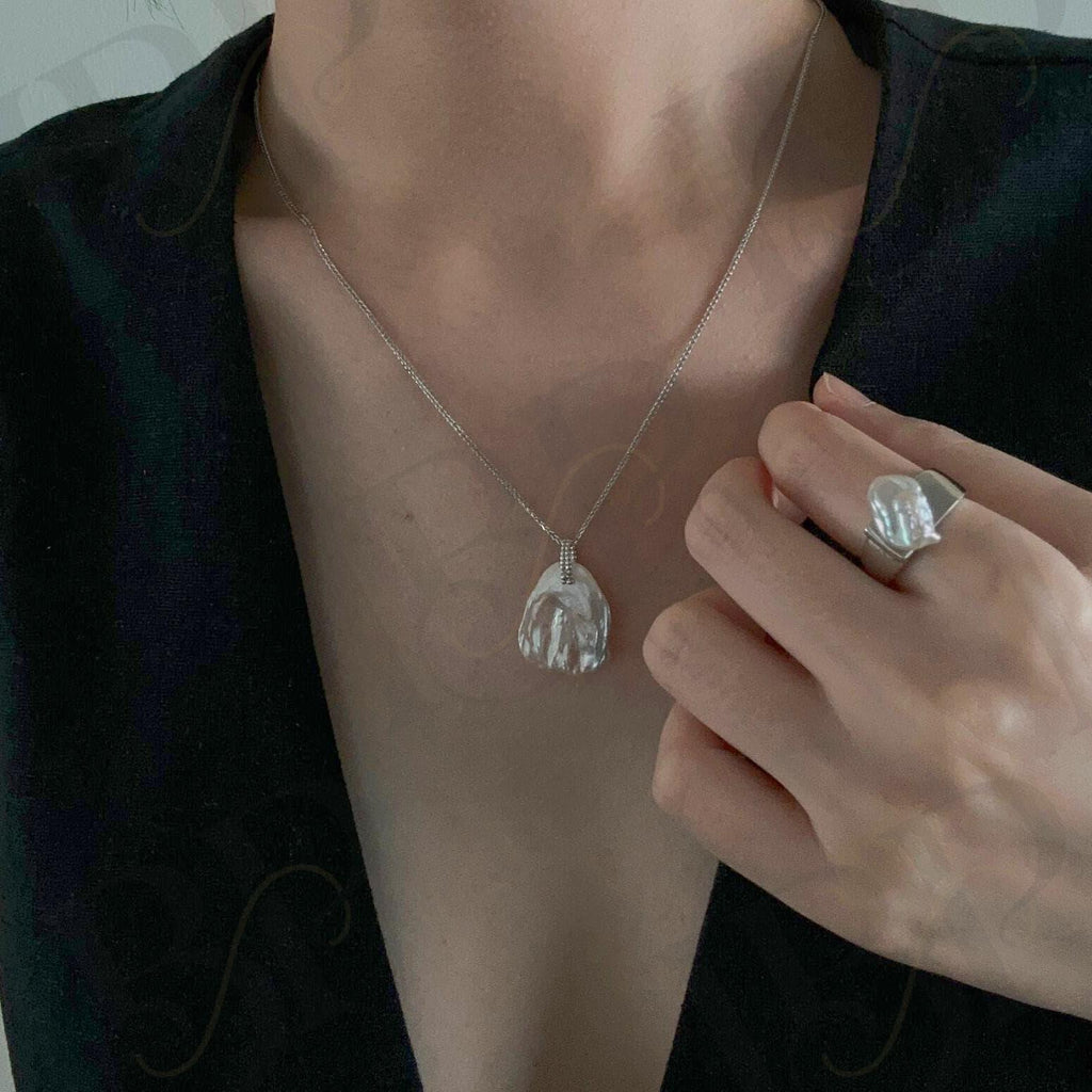 Keshi Pearl Pendant Necklace - Sterling Silver - Irregular Beauty Pearl