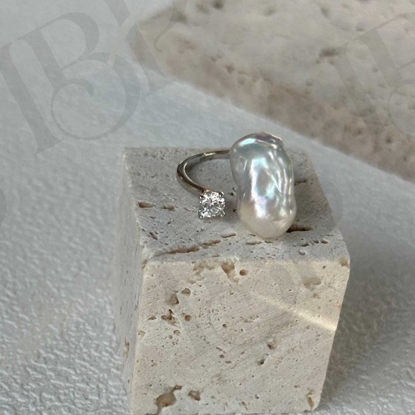 Baroque Pearl Ring - Sterling Silver Open Band - Irregular Beauty Pearl