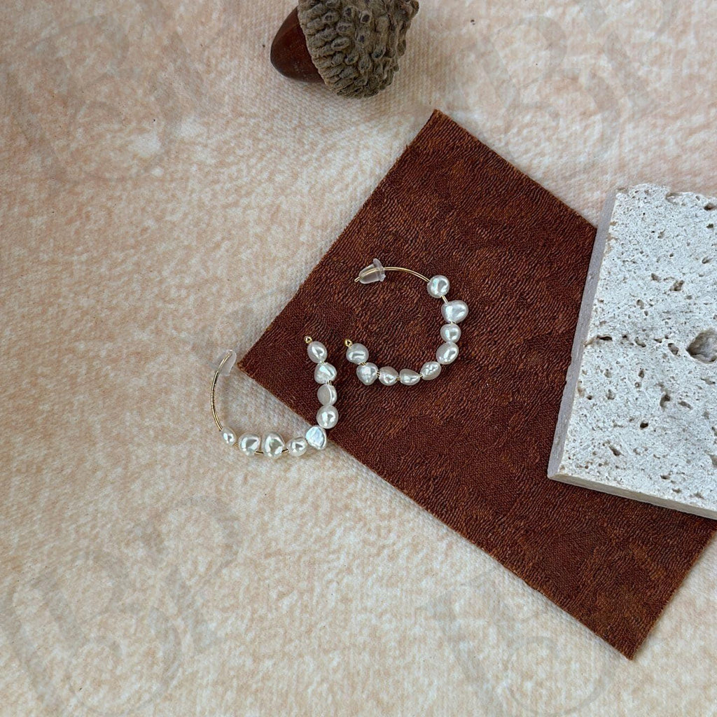 Interlocking Circle Earrings - Irregular Beauty Pearl