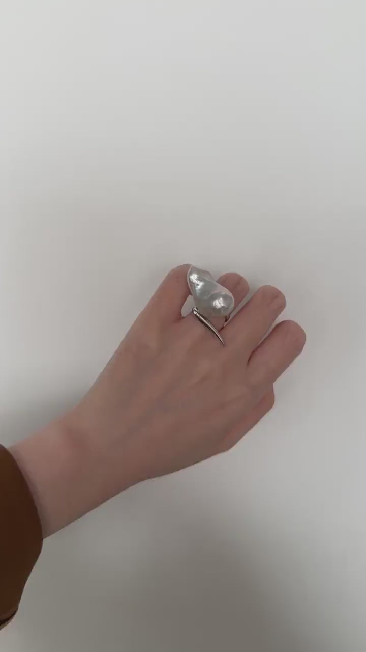 Edgy Baroque Pearl Ring - Sculptural Sterling Silver Statement Jewelry