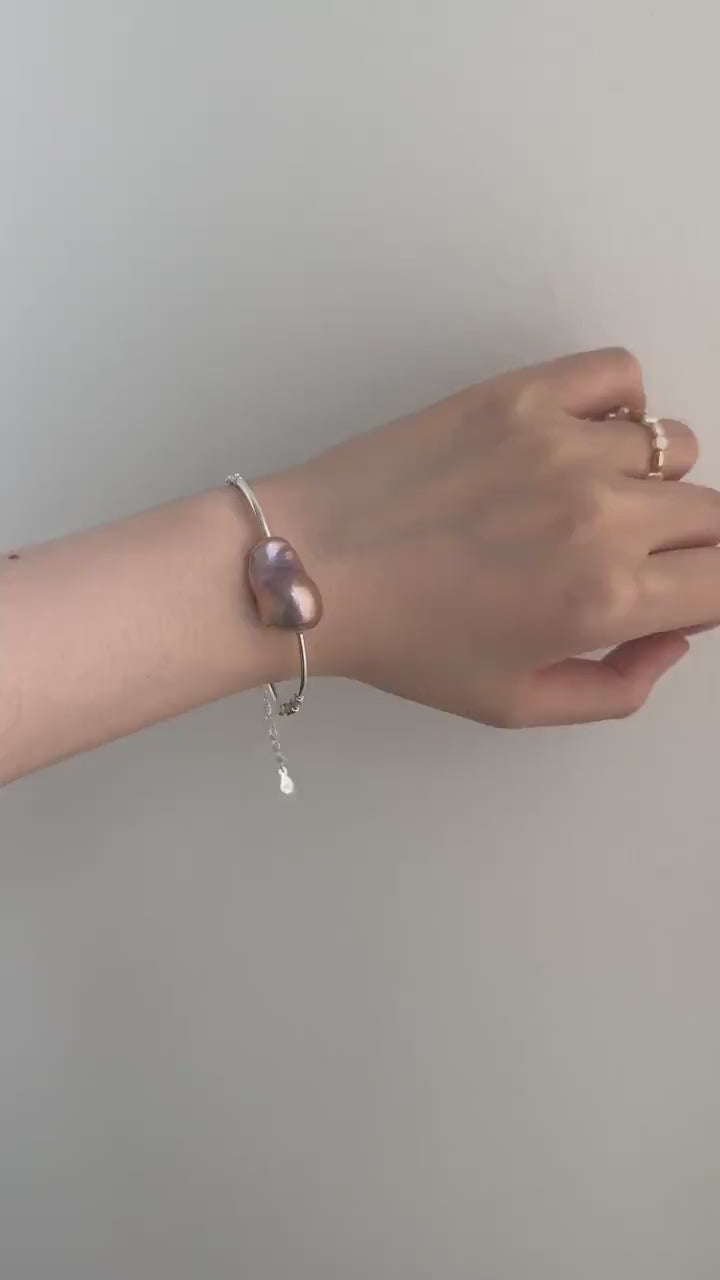 Metallic Pink Baroque Pearl Bracelet – Sterling Silver Crushed Bead Strand